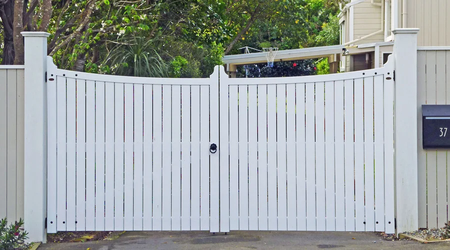 Chelsea Gate finished timber gate photo